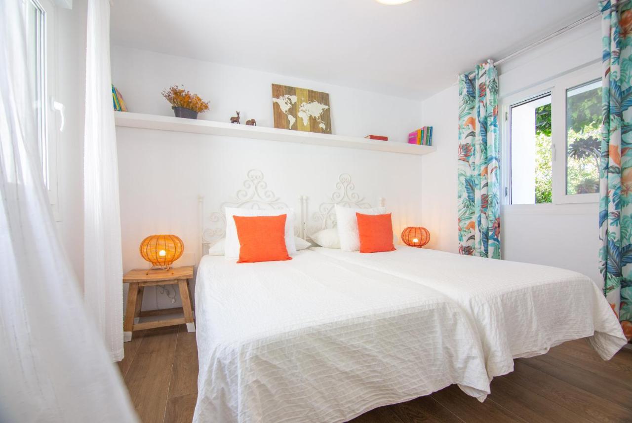 Casara Tres - 2 Dormitorios - Jardin Y Acceso Privado A La Playa Zahora Kültér fotó