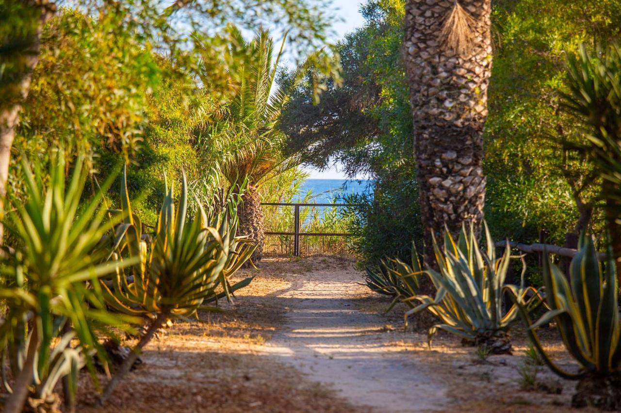 Casara Tres - 2 Dormitorios - Jardin Y Acceso Privado A La Playa Zahora Kültér fotó